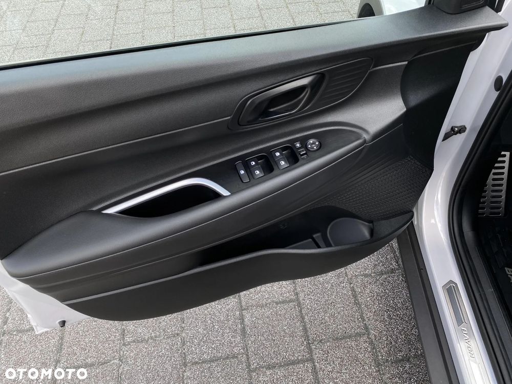Hyundai Bayon 1.0 T-GDI Smart - 18