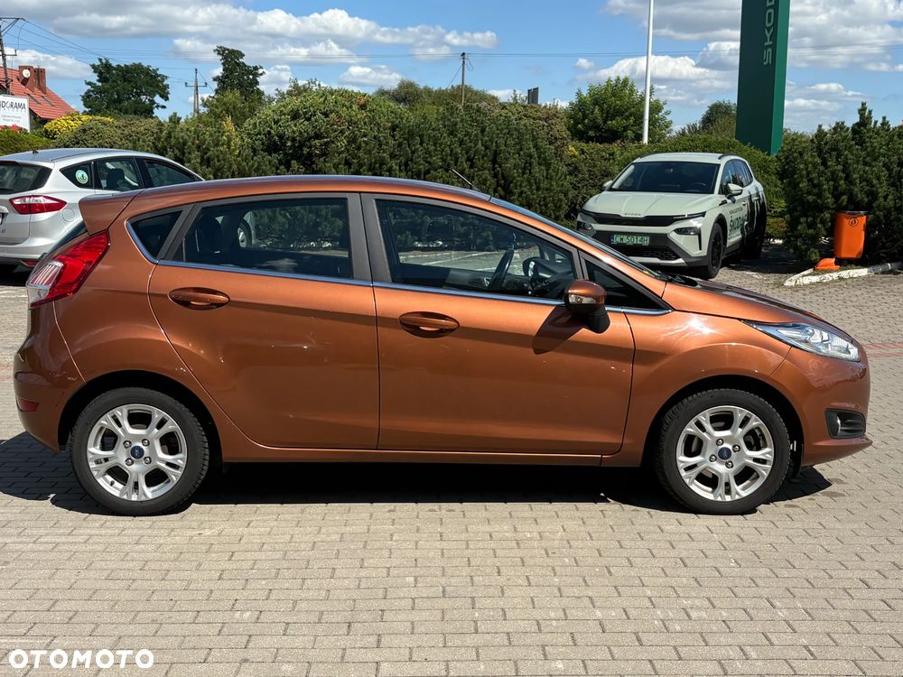 Ford Fiesta 1.0 EcoBoost Titanium - 4