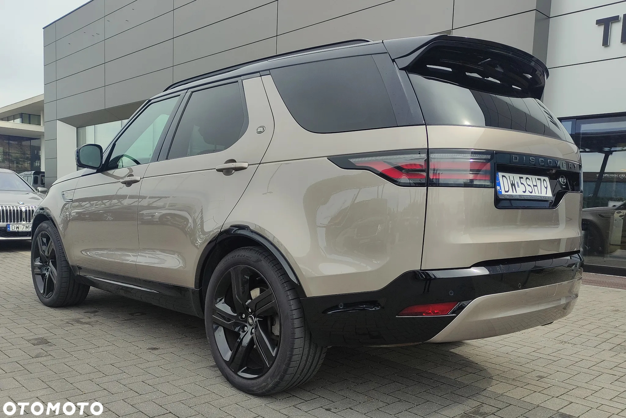 Land Rover Discovery - 14