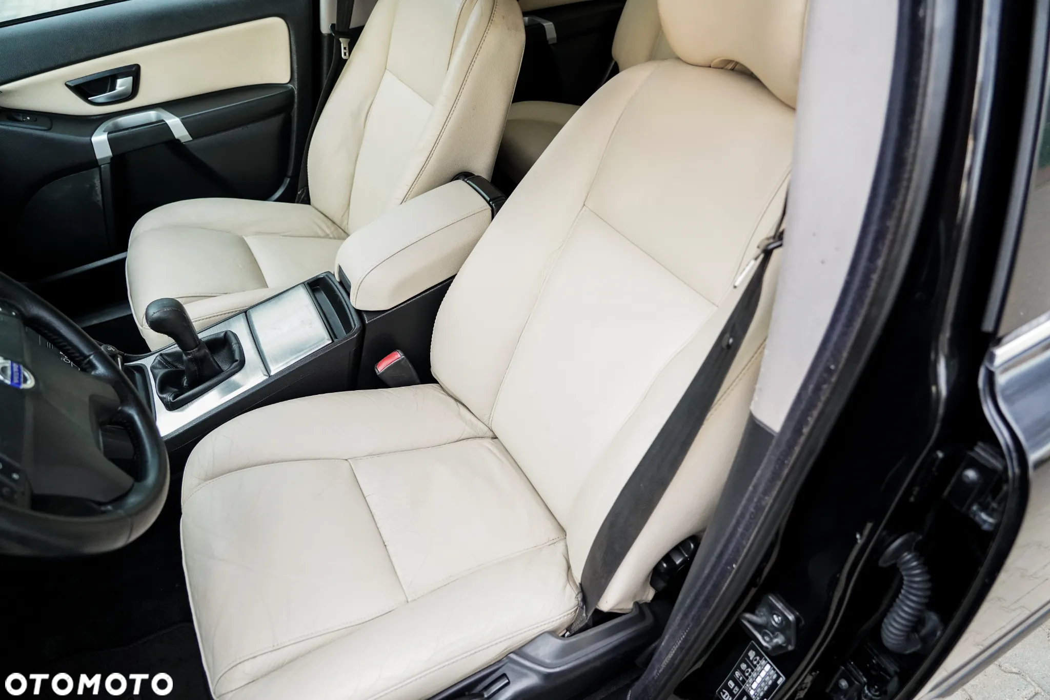 Volvo XC 90 D5 Sport - 32