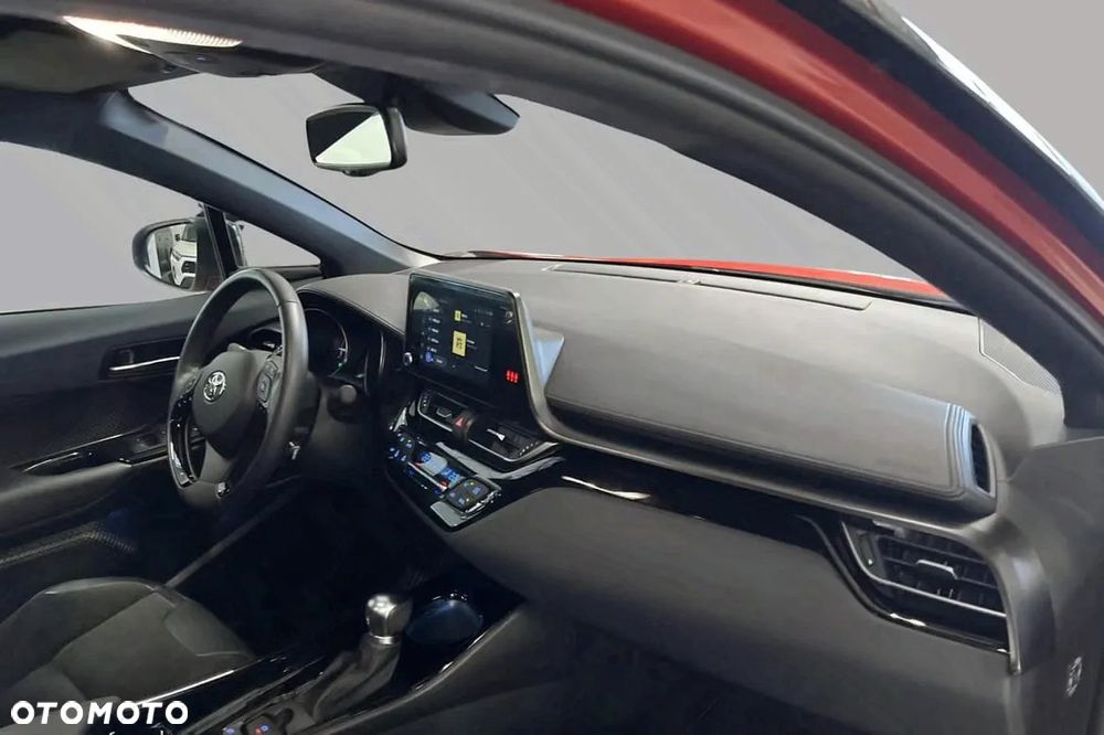 Toyota C-HR - 14