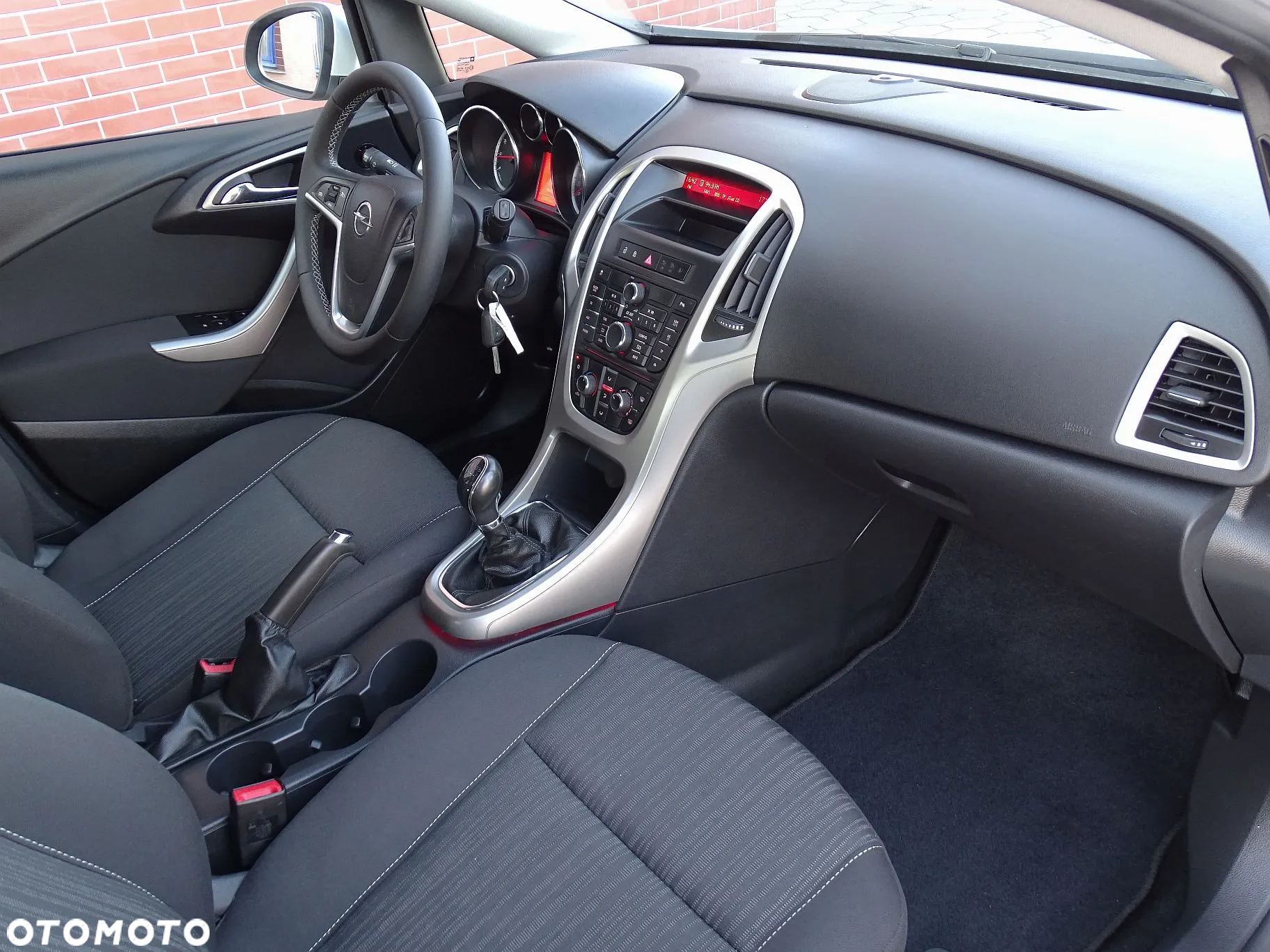 Opel Astra IV 1.4 T Edition 150 - 21