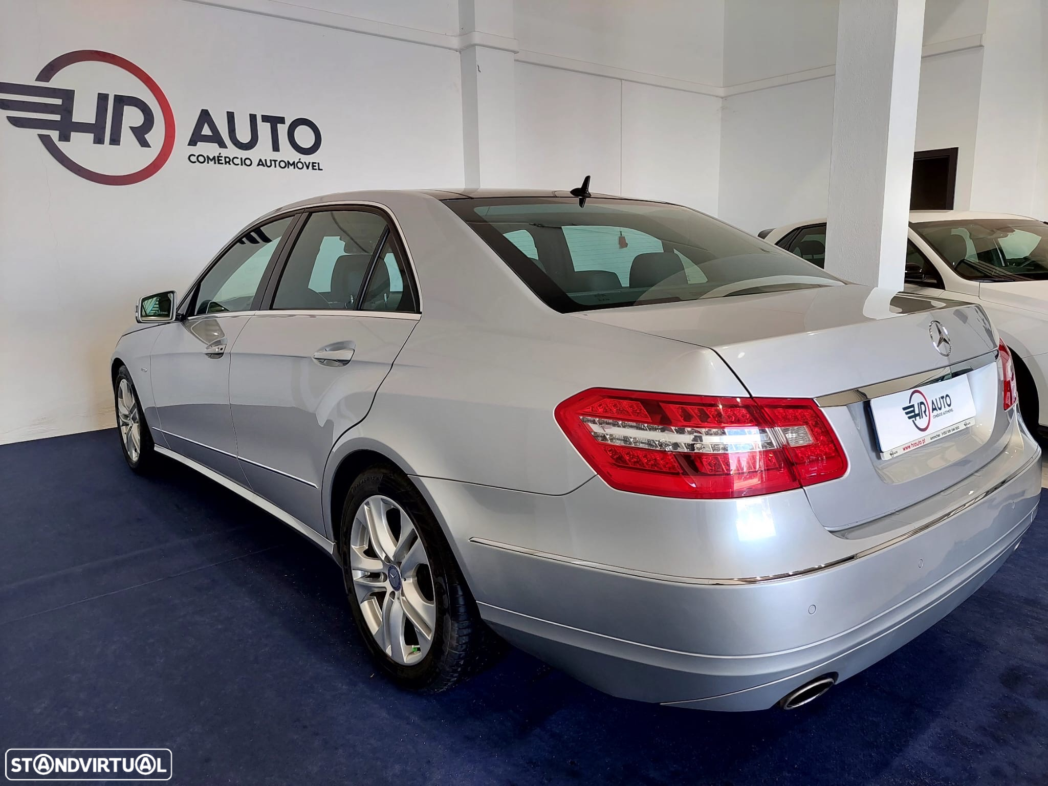 Mercedes-Benz E 350 CDi Avantgarde BlueEfficiency - 27