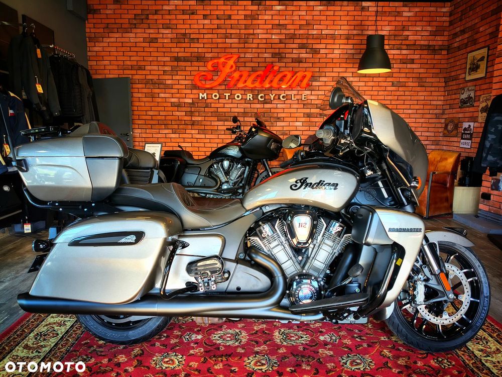 Indian Roadmaster - 1