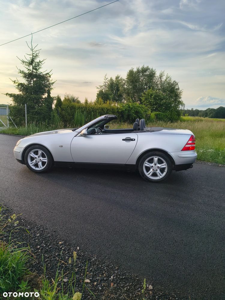 Mercedes-Benz SLK 200 - 2