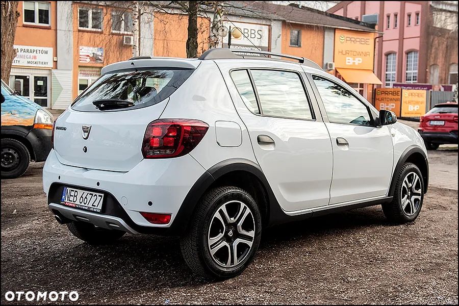 Dacia Sandero Stepway TCe 90 (S&S) Celebration - 10