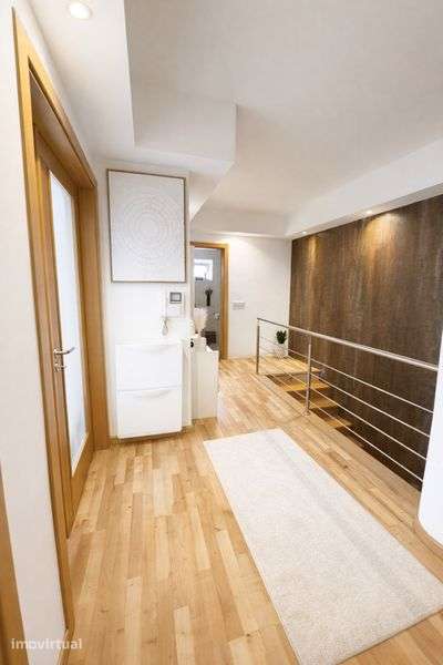 T3 Duplex Exclusivo | 153 m² | Urbanização Sete Portais | Vista Rio | - Grande imagem: 5/8