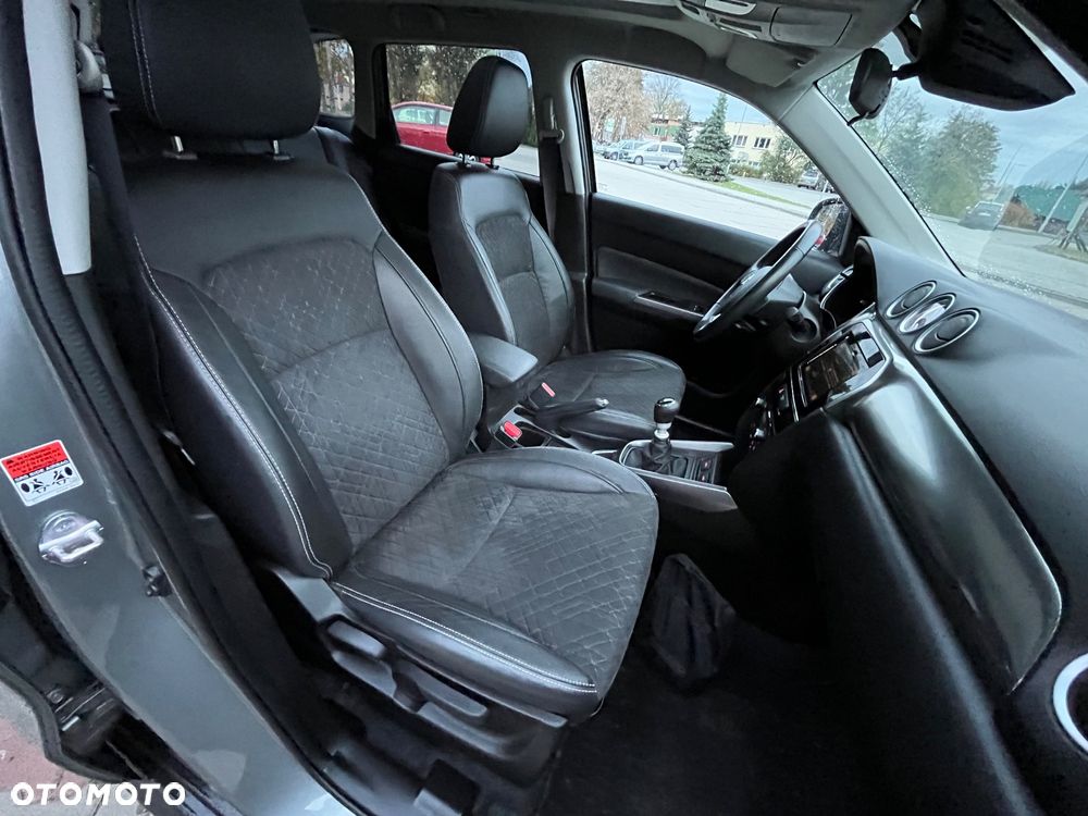 Suzuki Vitara 1.4 Boosterjet Hybrid Comfort+ - 15