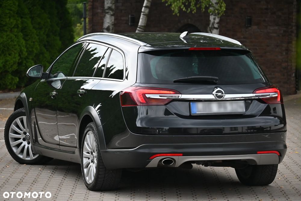 Opel Insignia CT 2.0 CDTI 4x4 Exclusive S&S - 17