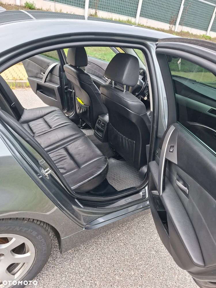 BMW Seria 5 - 12