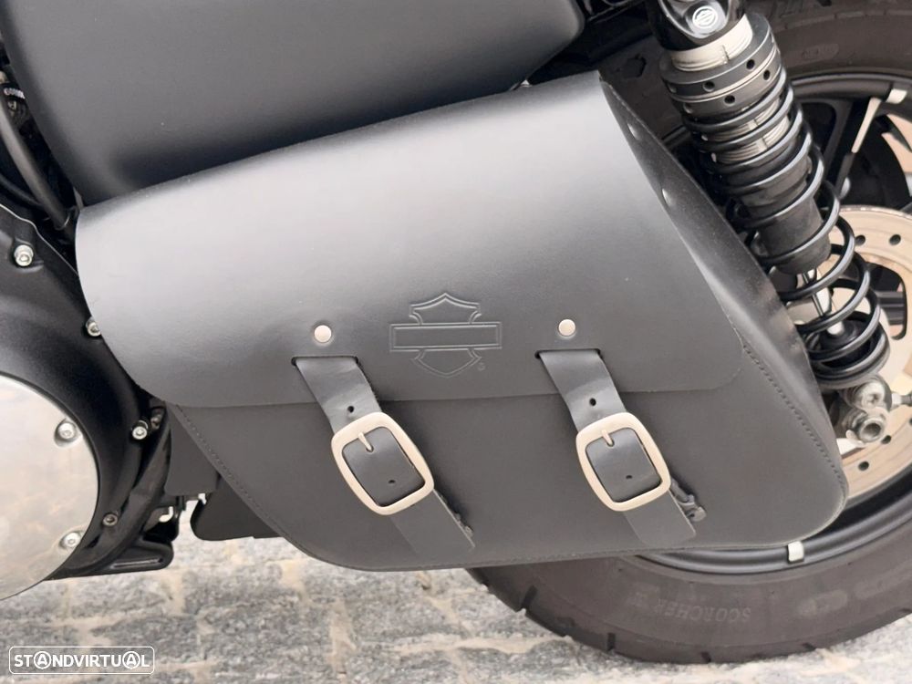 Harley-Davidson XL XL 883N IRON - 11