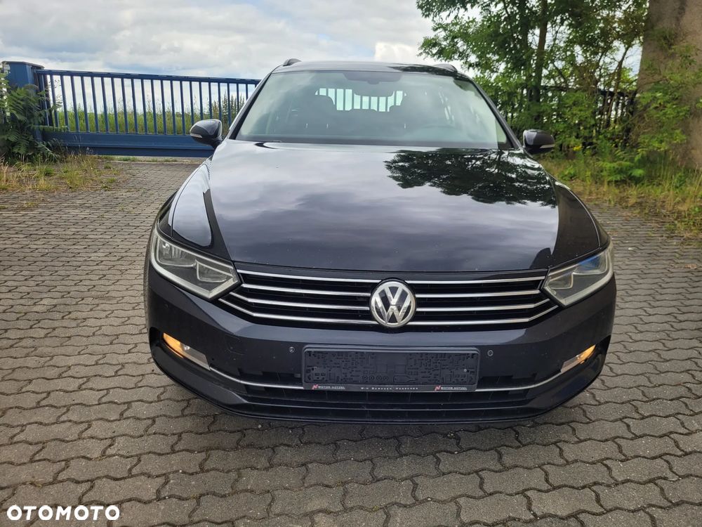 Volkswagen Passat 2.0 TDI SCR DSG Comfortline - 19