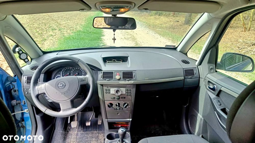 Opel Meriva 1.4 - 9