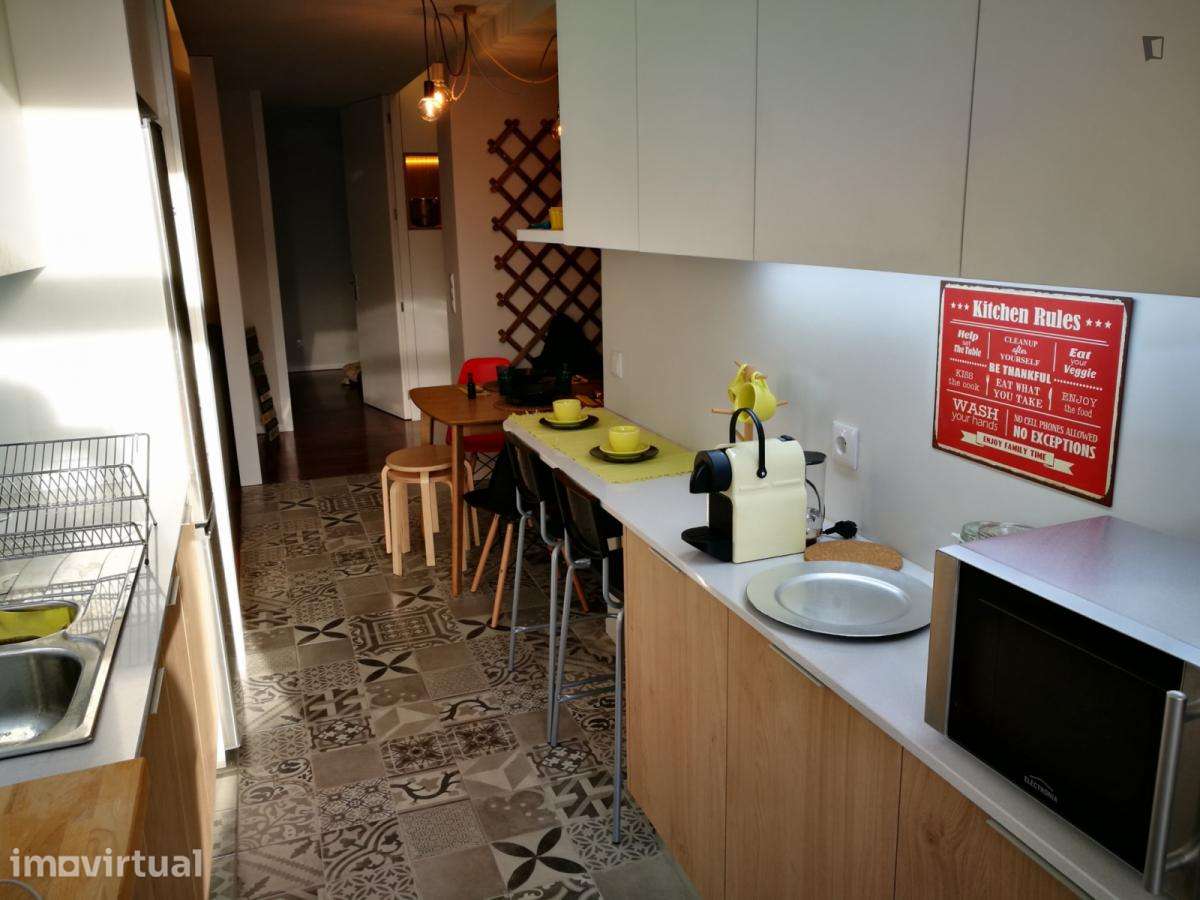 Quarto - localizado em Cedofeita Porto - Grande imagem: 5/28