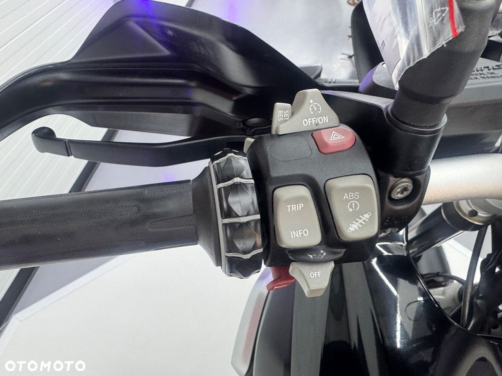 BMW GS - 25