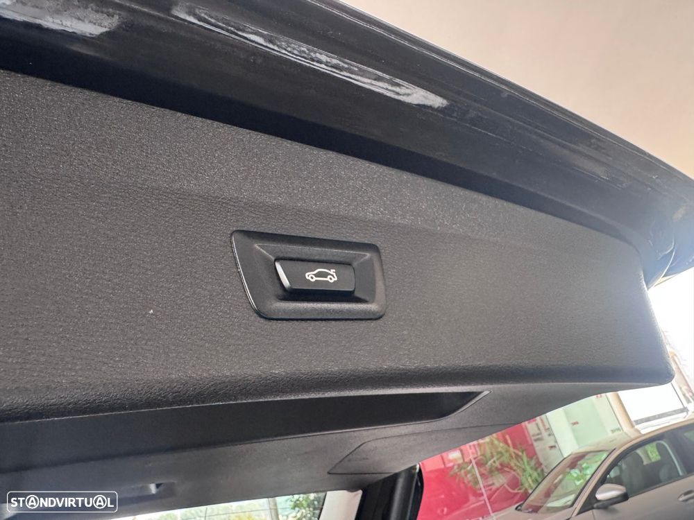 BMW X1 25 e xDrive Corporate Edition - 7