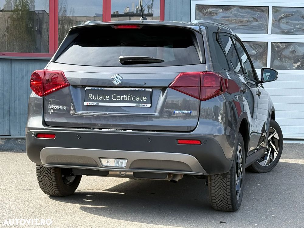 Suzuki Vitara 1.4 Boosterjet 6MT AllGrip MHEV Luxus - 4