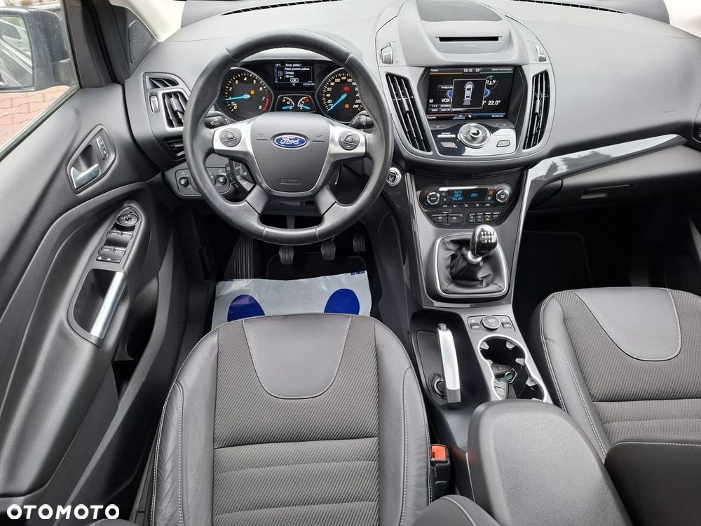 Ford Kuga 1.5 EcoBoost 2x4 Business Edition - 11