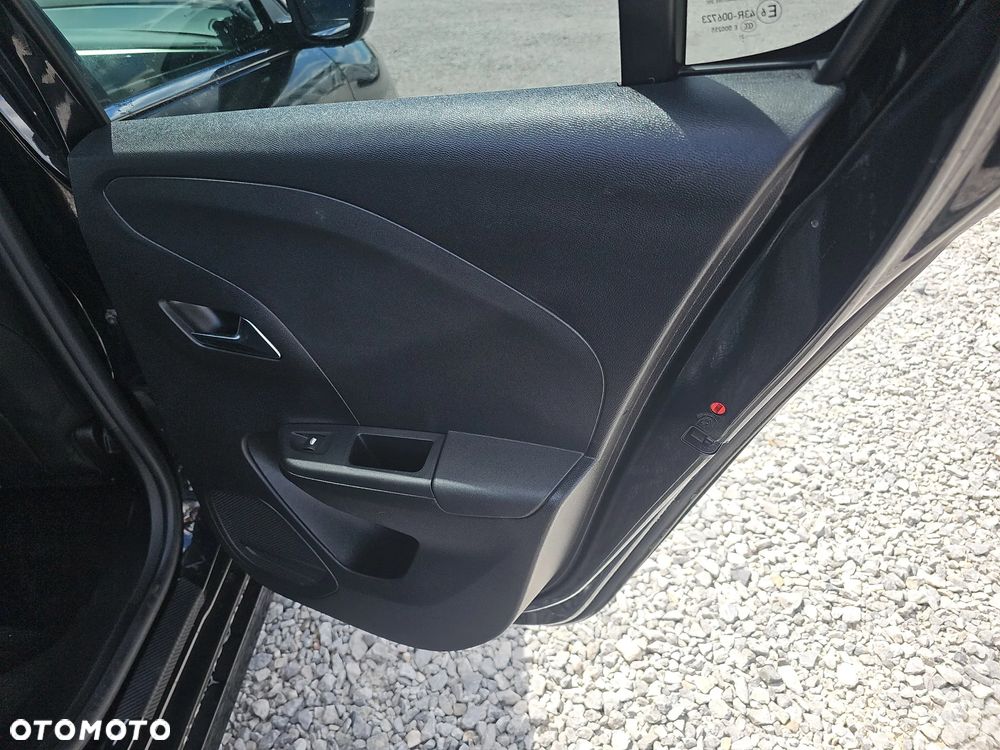 Opel Corsa 1.5 D Elegance S&S - 23