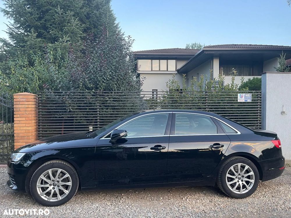 Audi A4 - 1