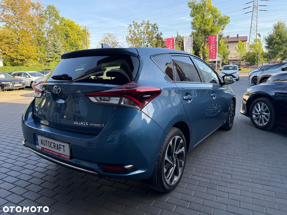 Toyota Auris 1.8 HSD Luna - 22