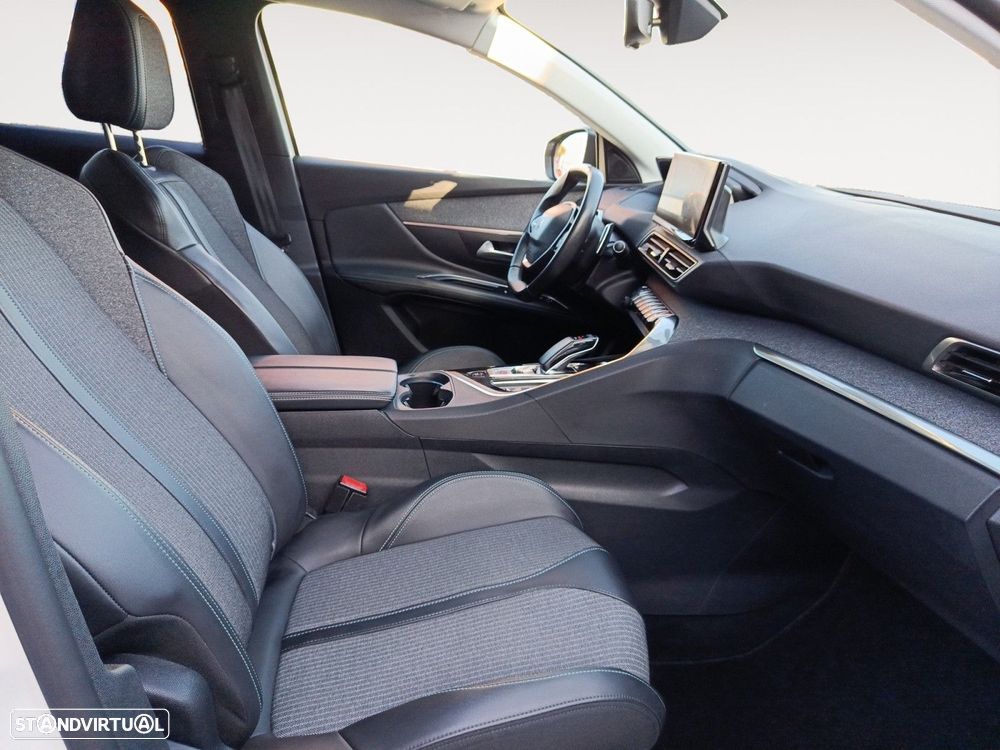 Peugeot 3008 1.6 Hybrid4 Allure Pack e-EAT8 - 15