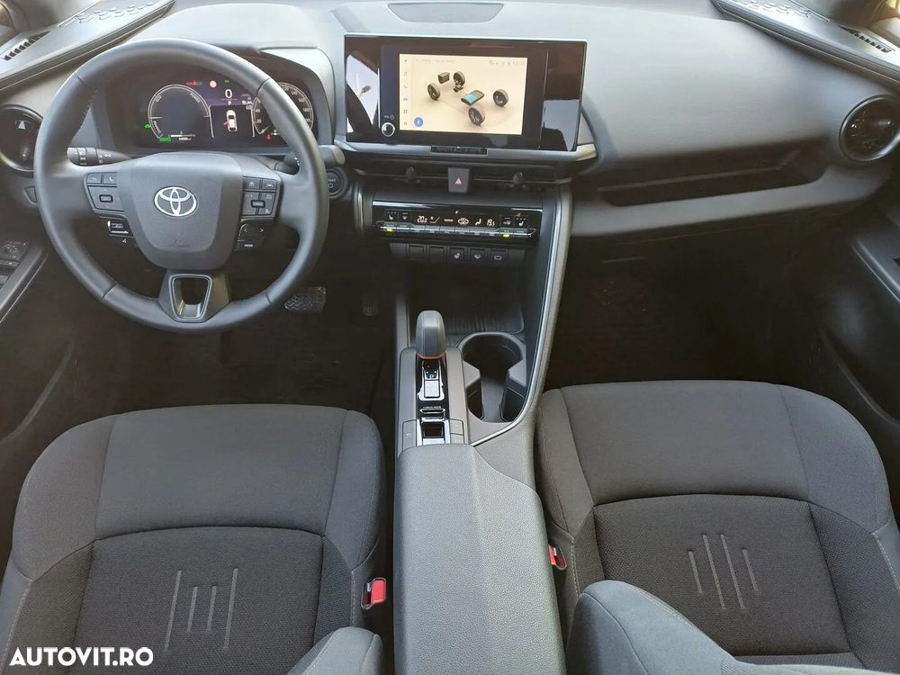 Toyota C-HR - 11