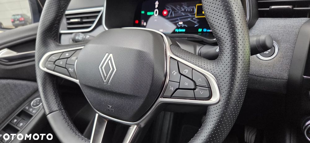 Renault Clio - 36