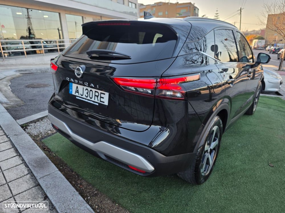 Nissan Qashqai 1.3 DIG-T N-Connecta J18 - 29