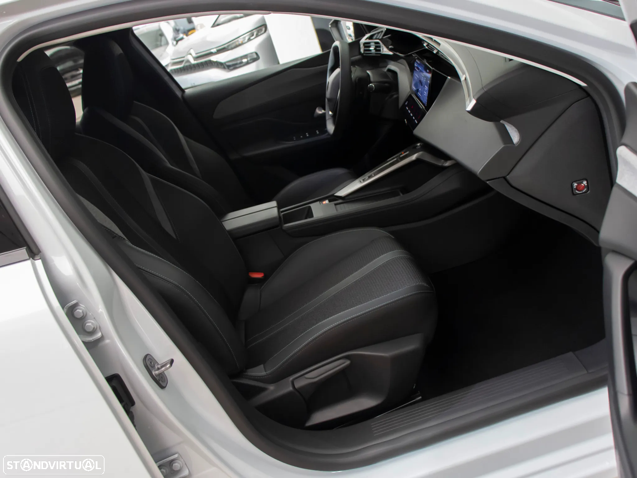 Peugeot 308 SW 1.2 PureTech Allure EAT8 - 14