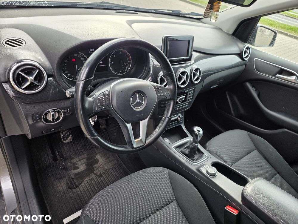 Mercedes-Benz Klasa B 180 CDI (BlueEFFICIENCY) - 6