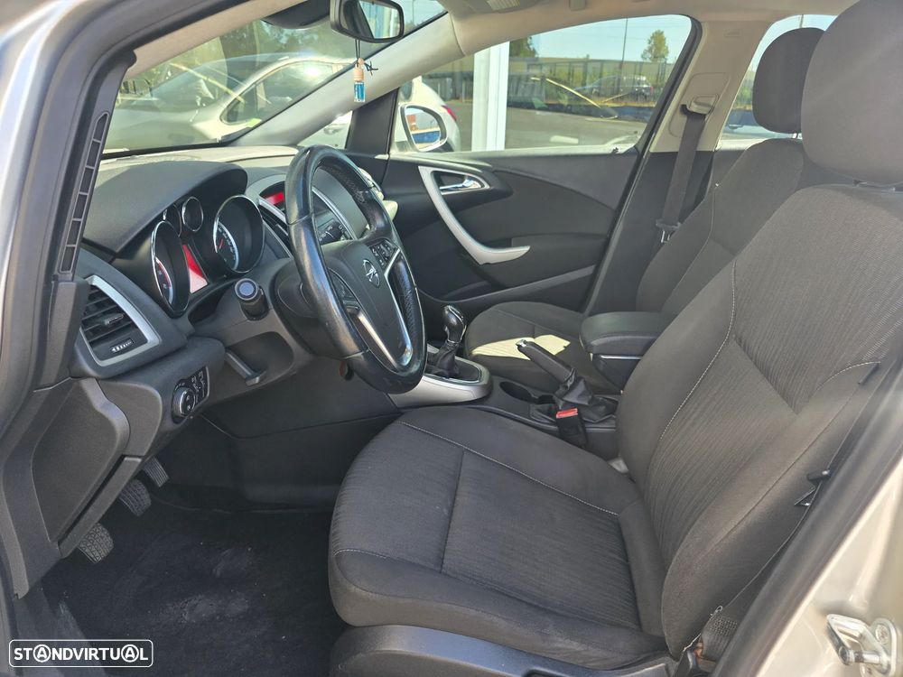 Opel Astra 1.4 Cosmo - 9