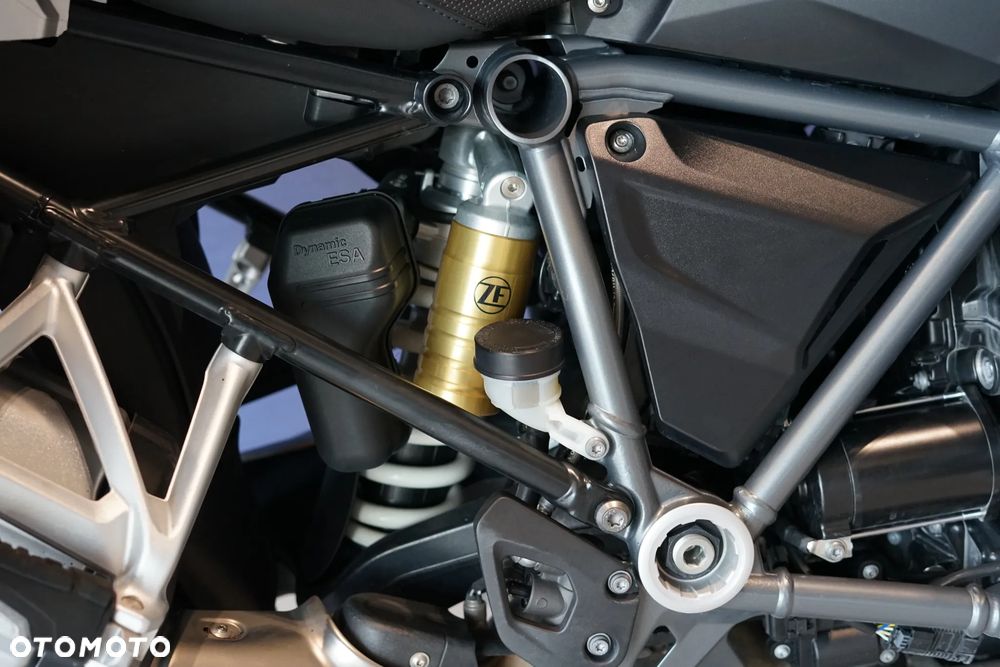 BMW R - 28
