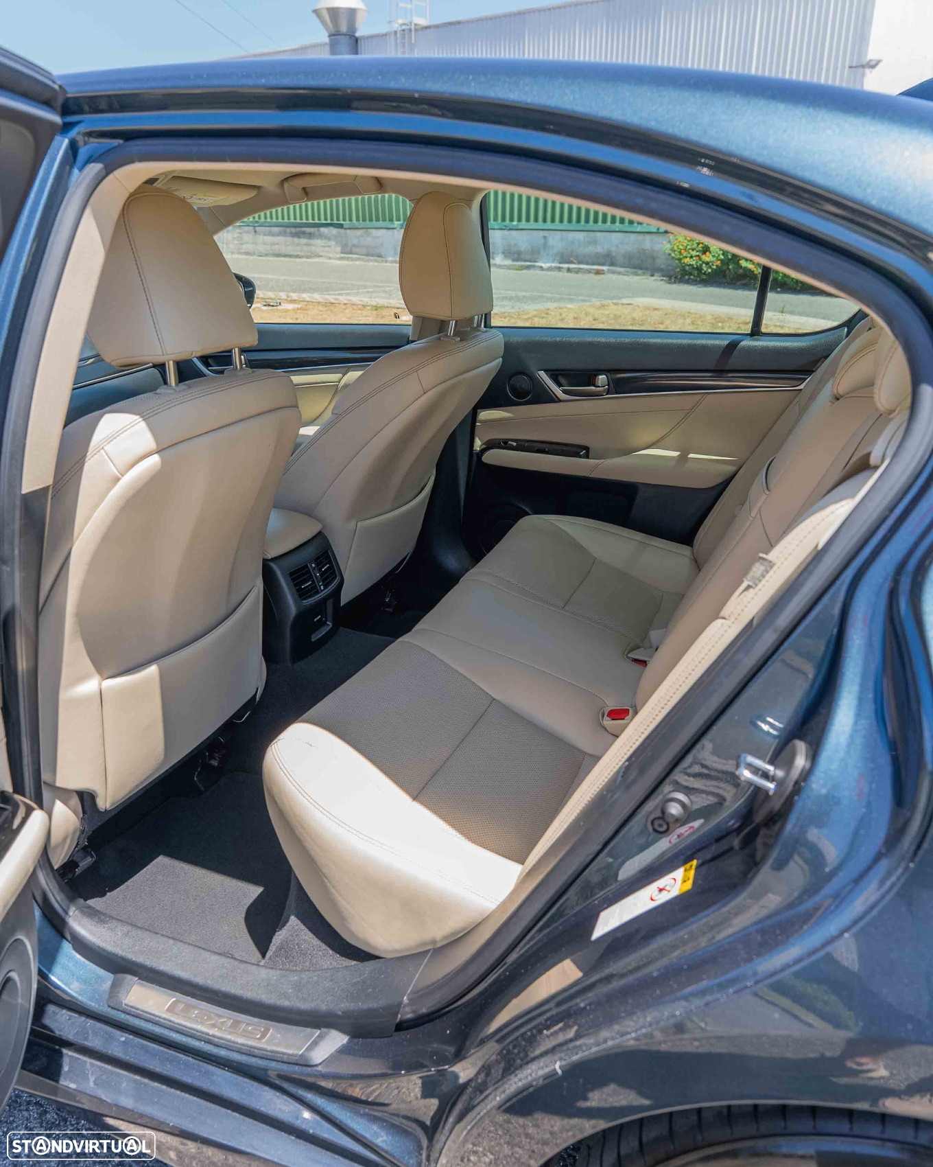 Lexus GS 300h - 9