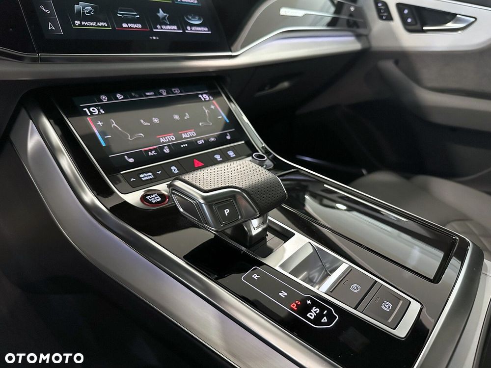 Audi SQ8 - 21