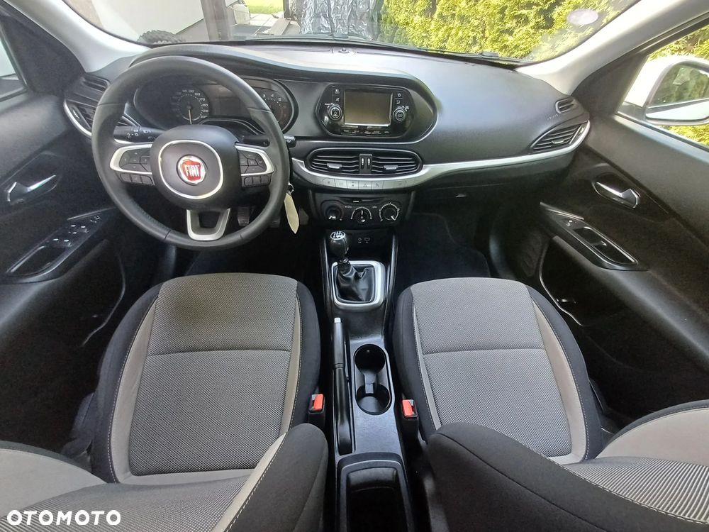 Fiat Tipo 1.4 16V Opening Edition - 15