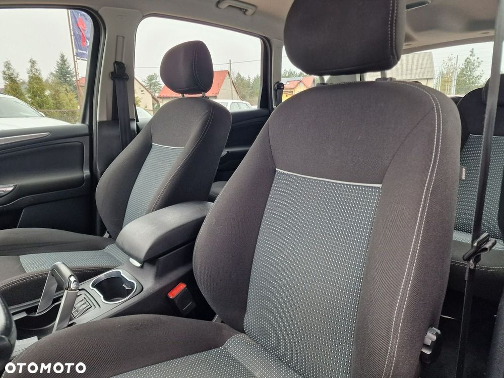 Ford S-Max 2.0 TDCi DPF Champions Edition - 19