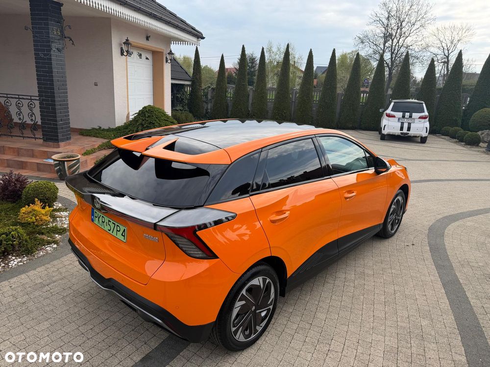 MG 4 Luxury 64 kWh - 23