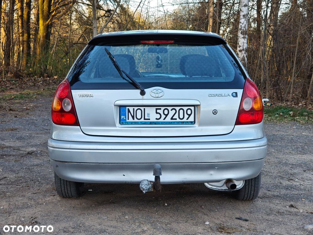 Toyota Corolla 1.4 VVT-i Base - 6