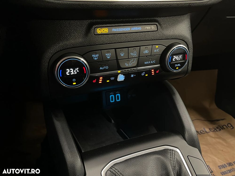 Ford Focus 1.0 EcoBoost Connected - 22