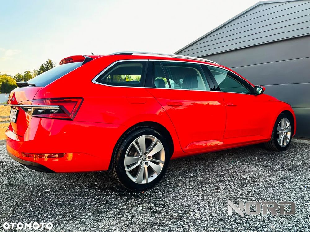 Skoda Superb Combi 2.0 TDI DSG Style - 10