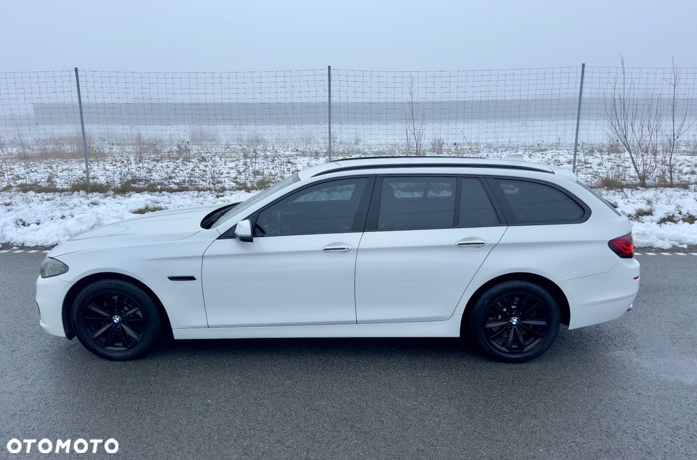 BMW Seria 5 520d Luxury Line - 7