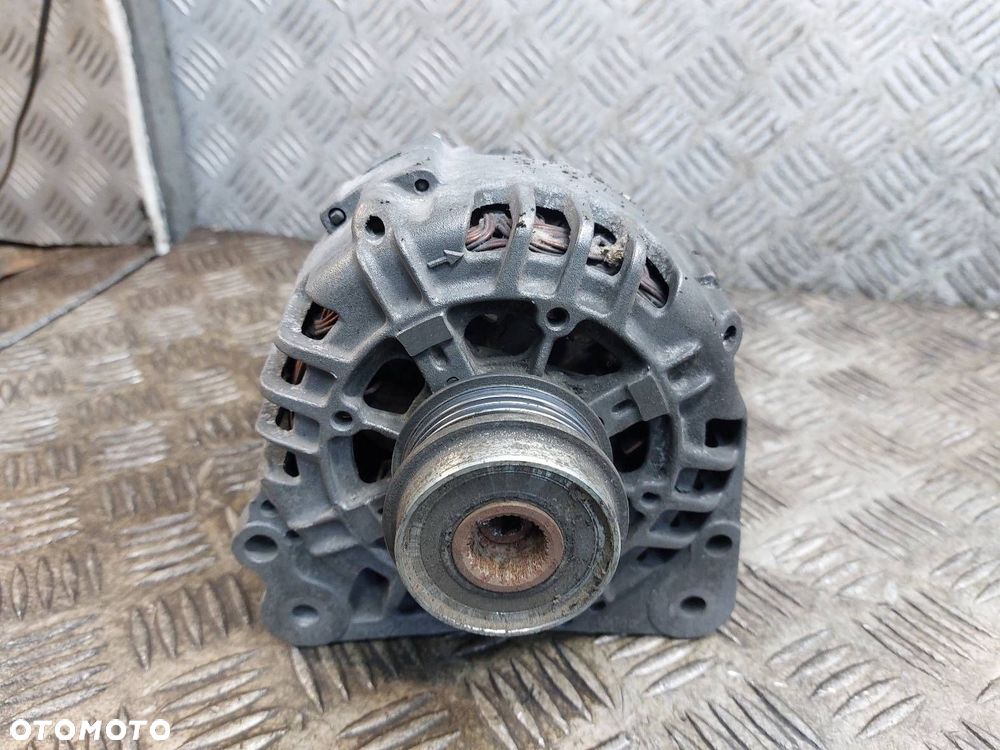 ALTERNATOR VOLKSWAGEN PASSAT B5 1.9 TDI 028903031A - 1