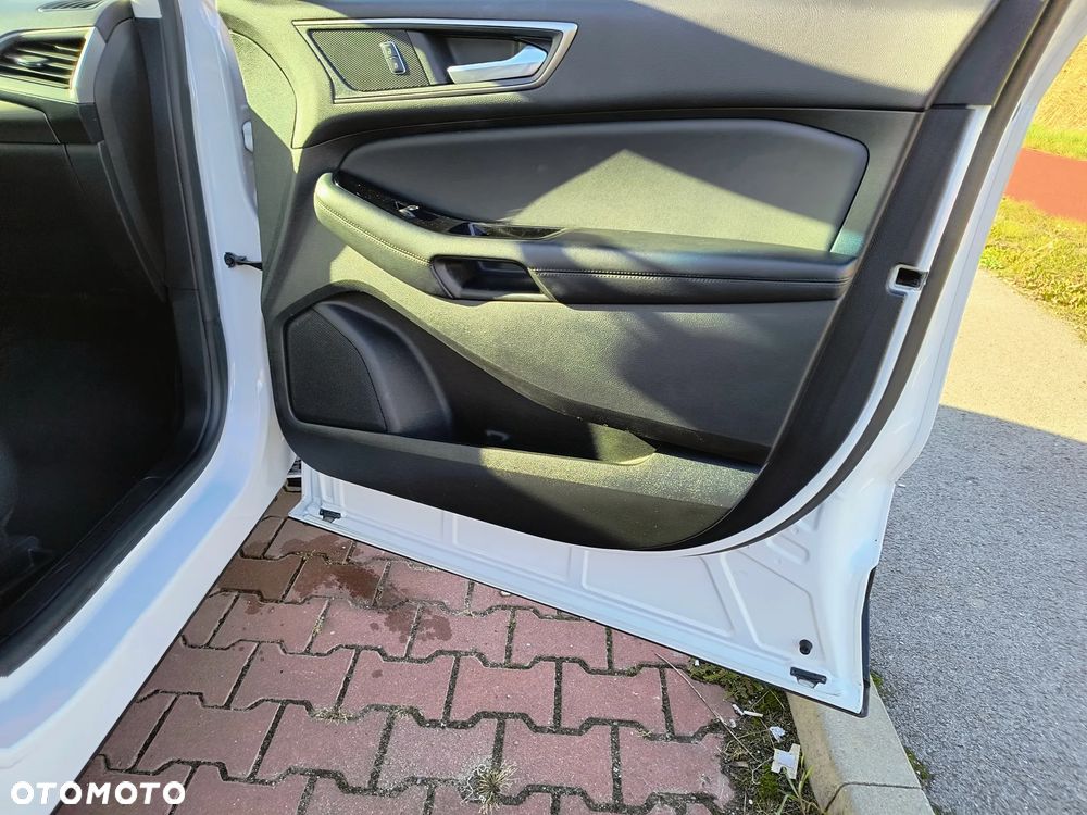 Ford Edge - 21