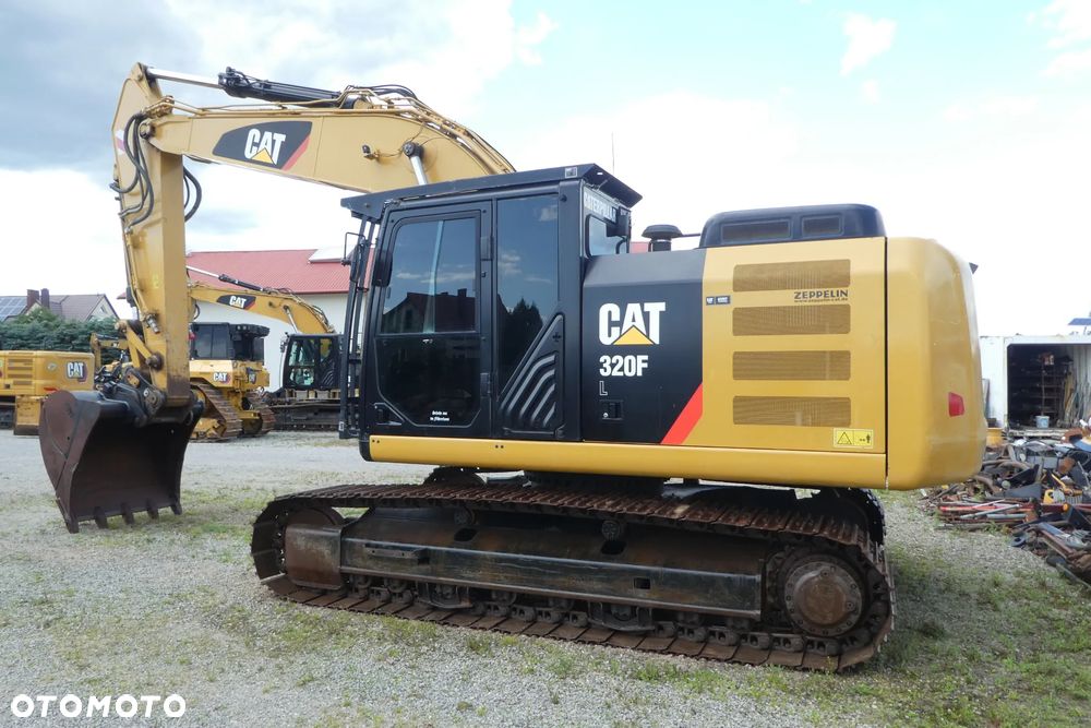 Caterpillar 320 FL PRODUKCIJ JAPOŃSKIEJ