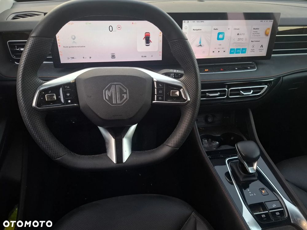 MG HS 1.5T Luxury - 7