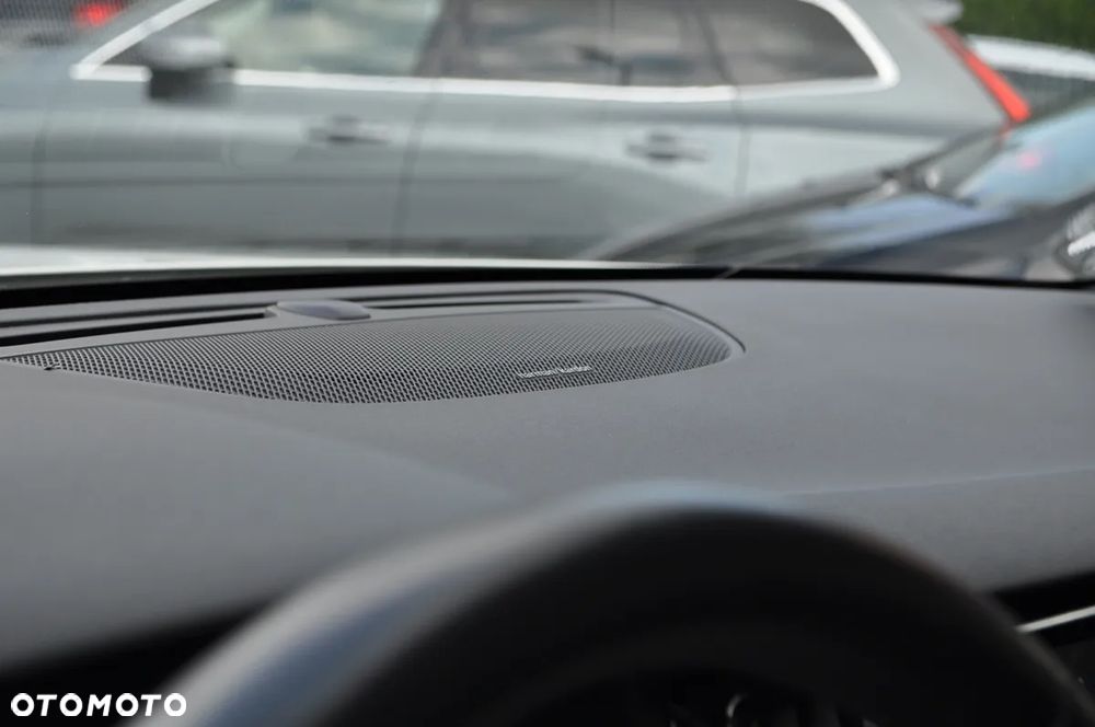 Volvo V60 Cross Country Pro T5 AWD - 18