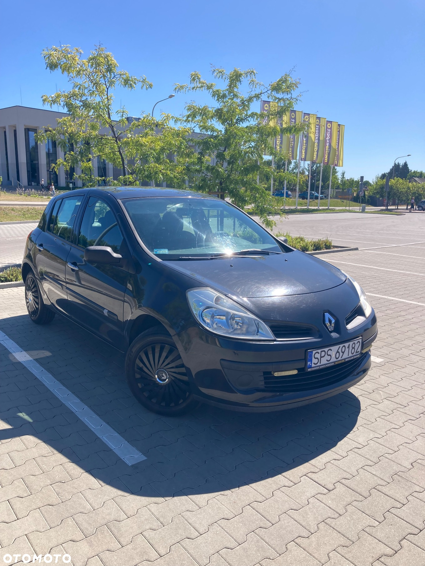 Renault Clio 1.2 16V Authentique - 9