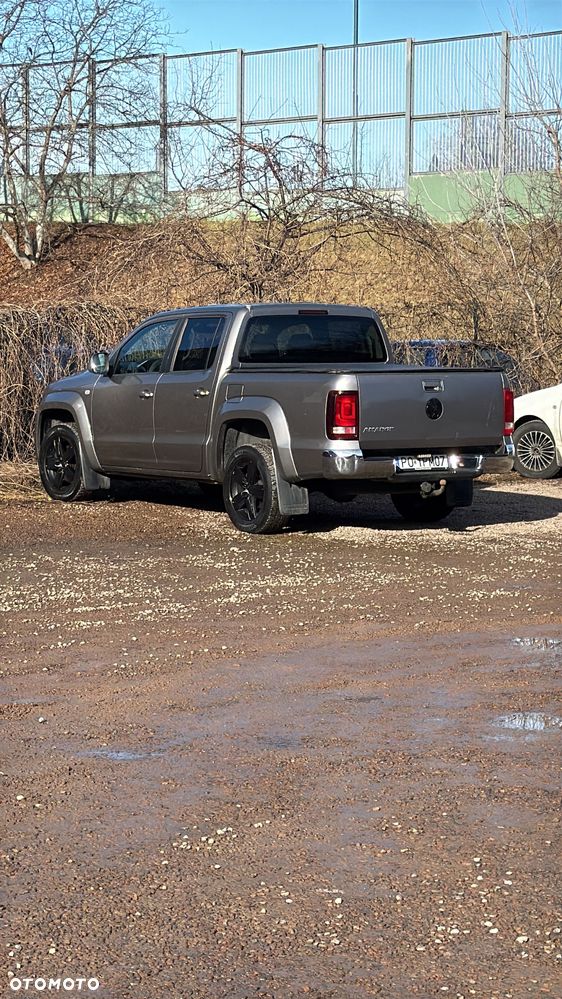 Volkswagen Amarok 3.0 V6 TDi 4MOTION Highline - 6