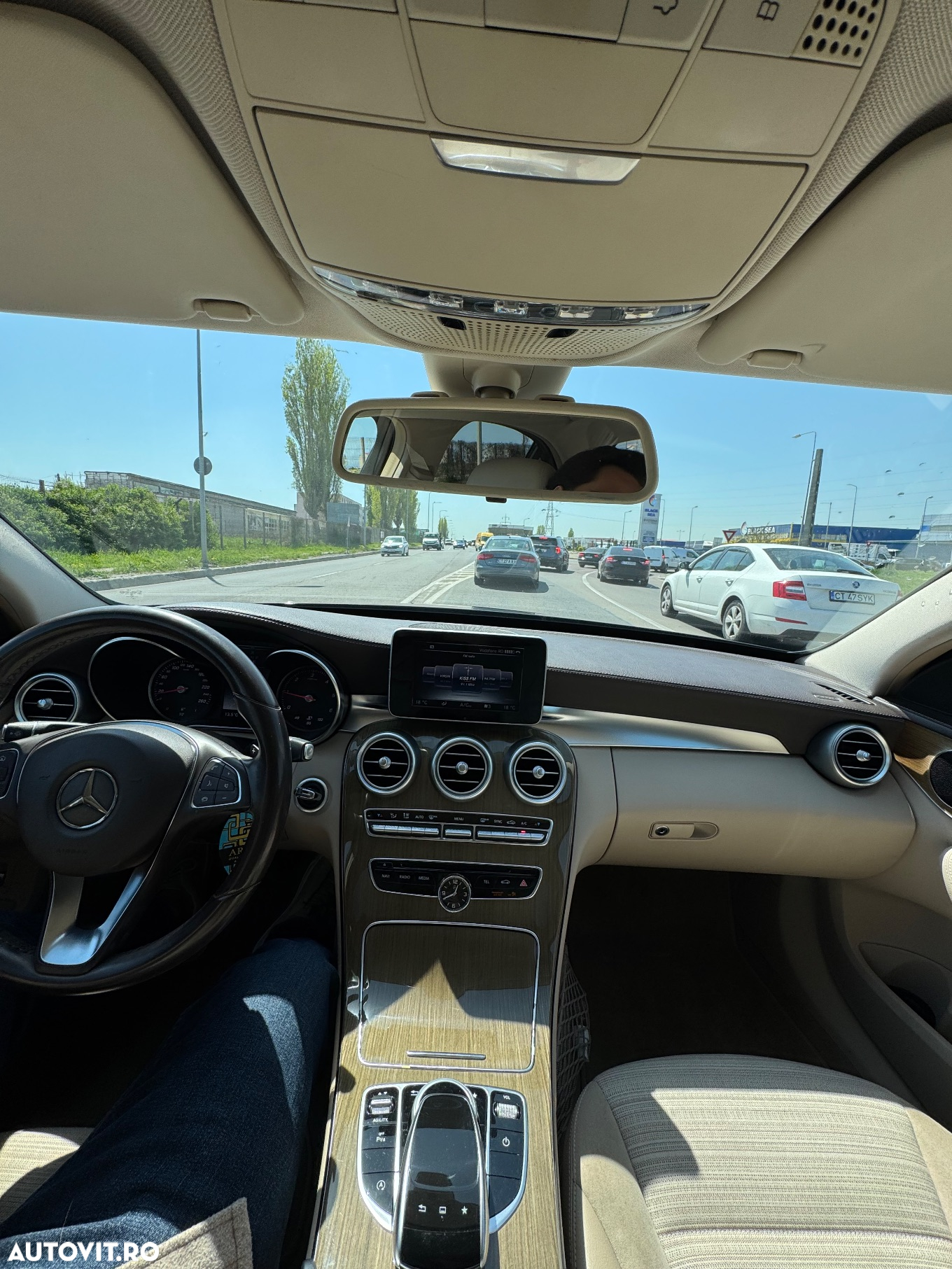 Mercedes-Benz C - 9